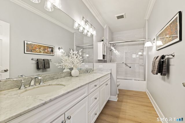 77 Havemeyer Lane 301, Stamford, CT 06902