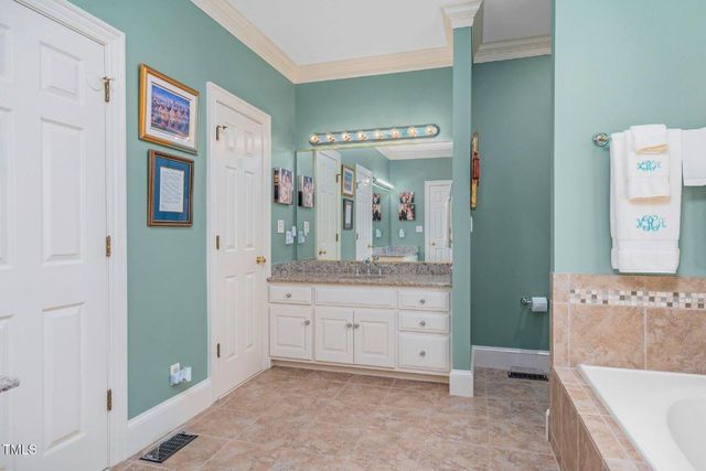 2909 Greystone Drive, Rocky Mount, NC 27804