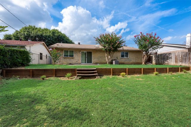 512 W Oakdale Road, Irving, TX 75060