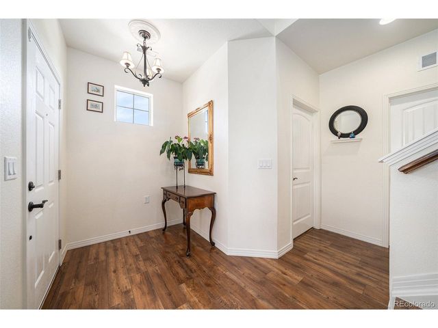 865 Widgeon Cir, Longmont, CO 80503