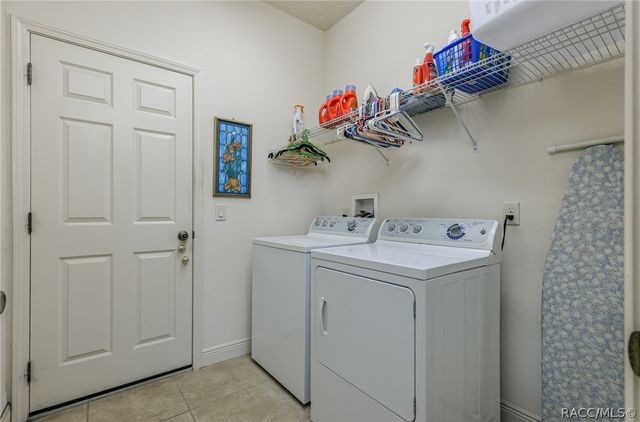 1557 W Caroline Path, Lecanto, FL 34461
