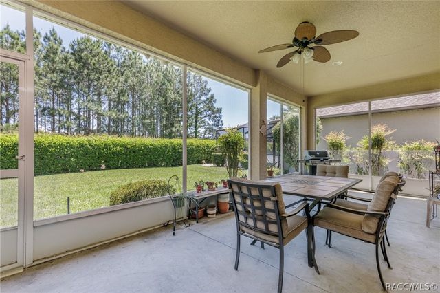 1557 W Caroline Path, Lecanto, FL 34461