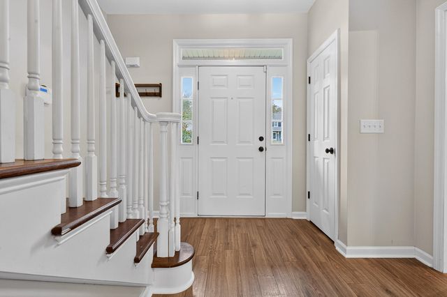 334 Camelot Drive, Goose Creek, SC 29445