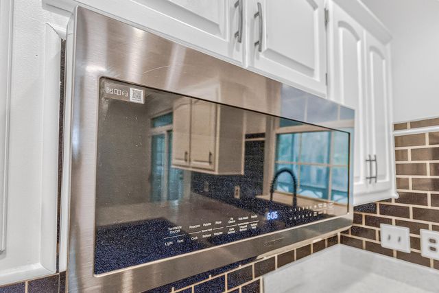 334 Camelot Drive, Goose Creek, SC 29445