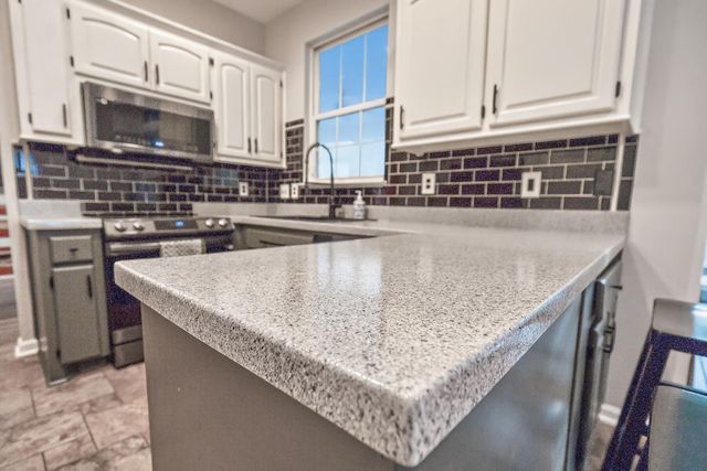 334 Camelot Drive, Goose Creek, SC 29445