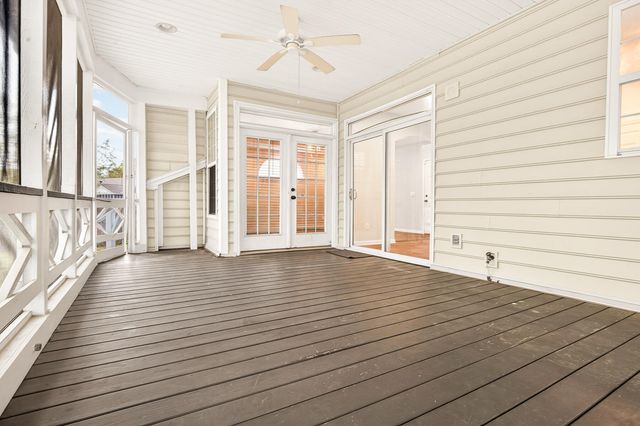 334 Camelot Drive, Goose Creek, SC 29445