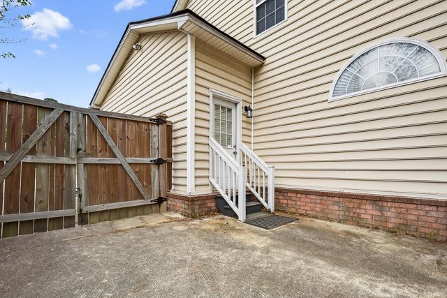 334 Camelot Drive, Goose Creek, SC 29445