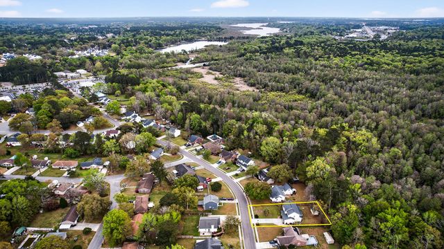 334 Camelot Drive, Goose Creek, SC 29445