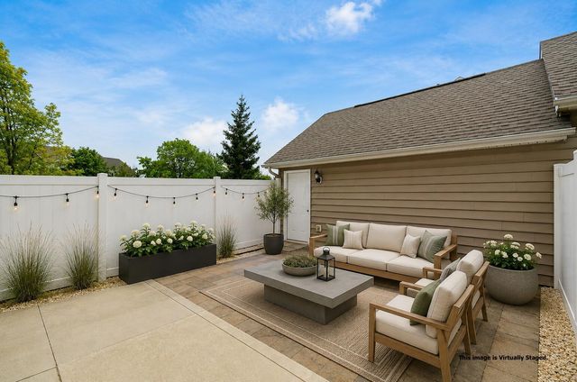 5267 Cross River Falls Boulevard, 38, Dublin, OH 43016