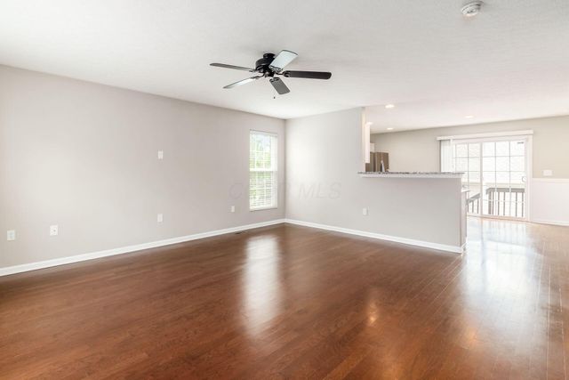 5267 Cross River Falls Boulevard, 38, Dublin, OH 43016