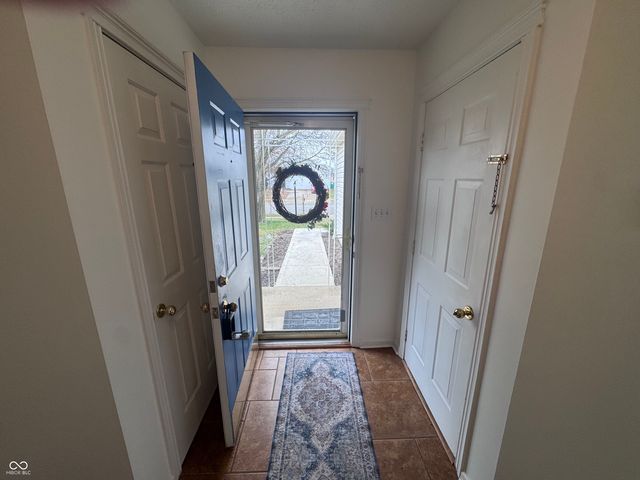 12233 Driftstone Drive, Fishers, IN 46037