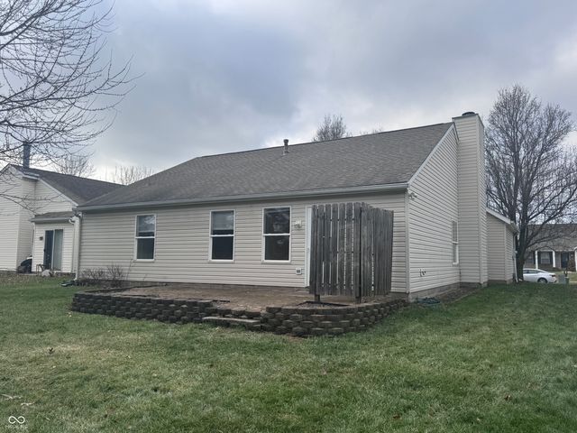 12233 Driftstone Drive, Fishers, IN 46037