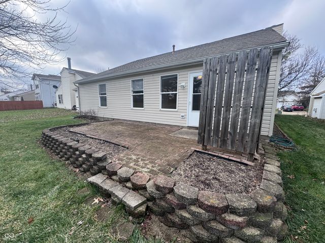 12233 Driftstone Drive, Fishers, IN 46037