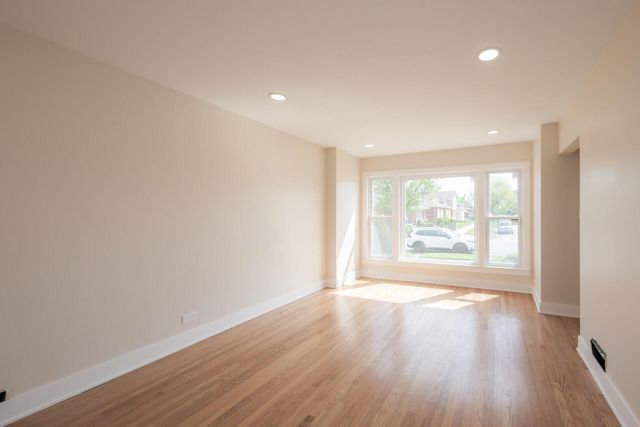 8728 S King Drive, Chicago, IL 60619