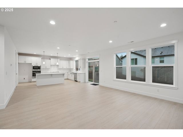 5426 N 93RD Ave LT199, Camas, WA 98607