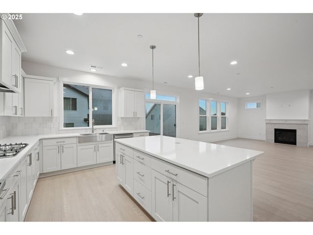 5426 N 93RD Ave LT199, Camas, WA 98607