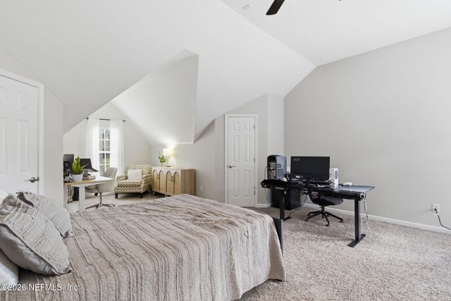 8644 HAMPSHIRE GLEN Drive S, Jacksonville, FL 32256