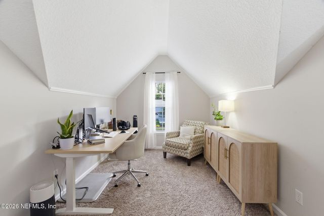 8644 HAMPSHIRE GLEN Drive S, Jacksonville, FL 32256