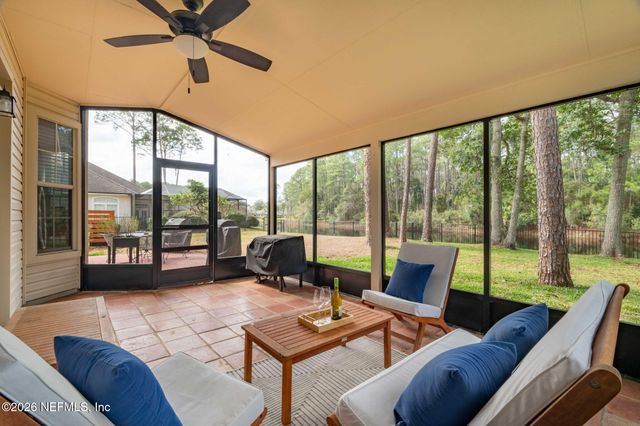 8644 HAMPSHIRE GLEN Drive S, Jacksonville, FL 32256