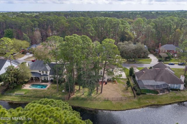 8644 HAMPSHIRE GLEN Drive S, Jacksonville, FL 32256