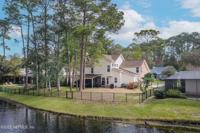 8644 HAMPSHIRE GLEN Drive S, Jacksonville, FL 32256