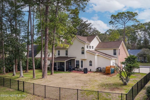 8644 HAMPSHIRE GLEN Drive S, Jacksonville, FL 32256