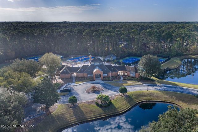 8644 HAMPSHIRE GLEN Drive S, Jacksonville, FL 32256