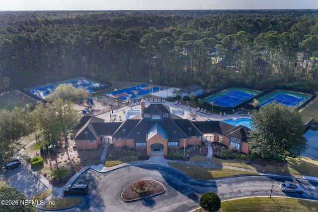 8644 HAMPSHIRE GLEN Drive S, Jacksonville, FL 32256