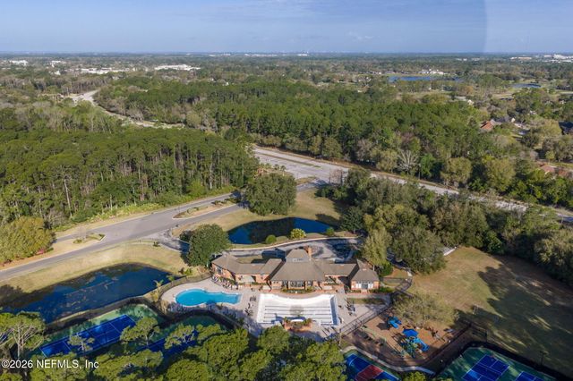 8644 HAMPSHIRE GLEN Drive S, Jacksonville, FL 32256