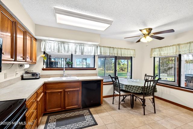 170 N RIDGE Drive, Fleming Island, FL 32003