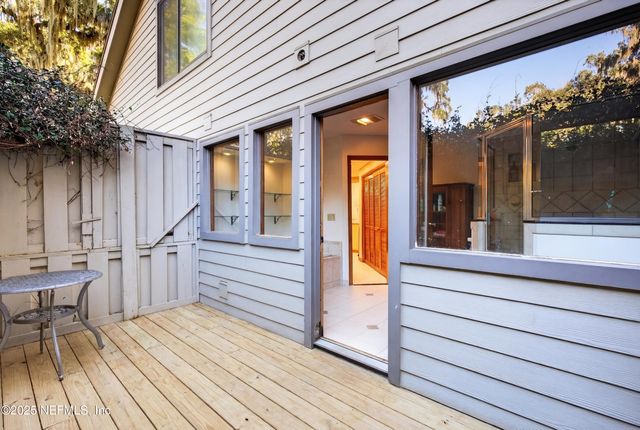 170 N RIDGE Drive, Fleming Island, FL 32003