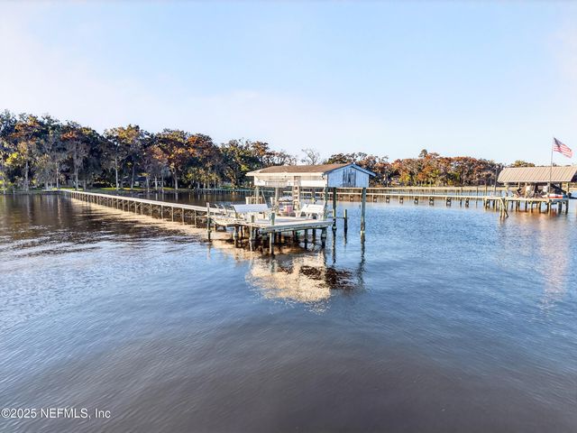 170 N RIDGE Drive, Fleming Island, FL 32003