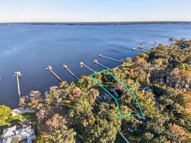 170 N RIDGE Drive, Fleming Island, FL 32003