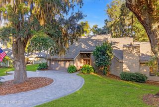 170 N RIDGE Drive, Fleming Island, FL 32003