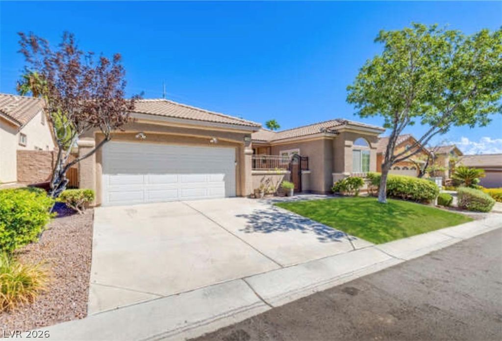 11540 Cannon Falls Avenue, Las Vegas, NV 89138 — photo 4