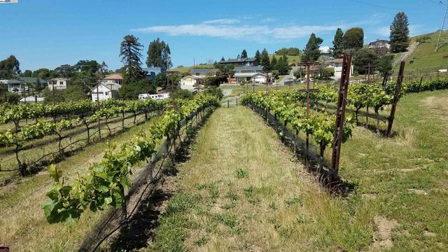 0 Fairview Dr., Hayward, CA 94542