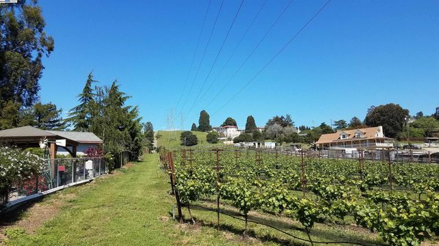 0 Fairview Dr., Hayward, CA 94542