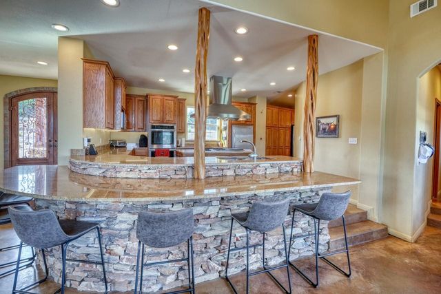 8256 S Us Highway 183, Briggs, TX 78608