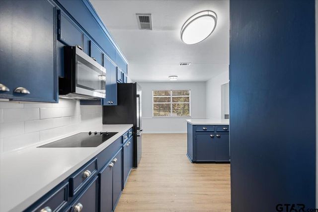 3501 Silverwood, Tyler, TX 75701