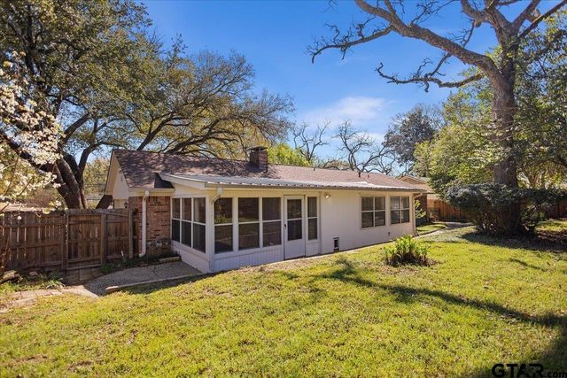 3501 Silverwood, Tyler, TX 75701