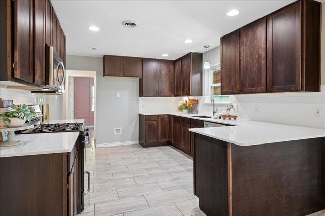 1903 Provincetown Lane, Richardson, TX 75080