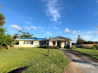 752 Oak Street, Port St. Lucie, FL 34952