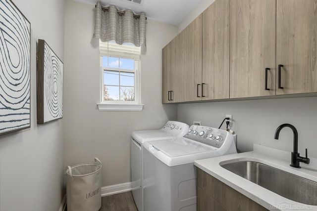 920 Heritage Drive, Bloomfield Hills, MI 48304