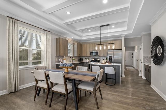 920 Heritage Drive, Bloomfield Hills, MI 48304