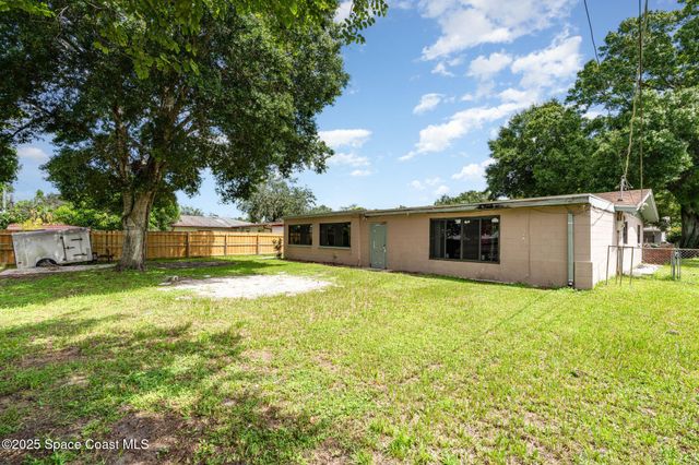 935 S Varr Avenue, Rockledge, FL 32955