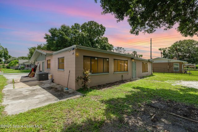 935 S Varr Avenue, Rockledge, FL 32955