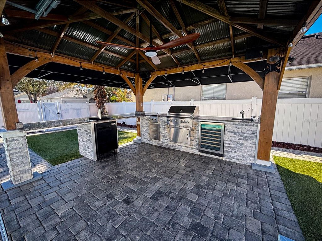 Image 2 of property listing at 13546 TETHERLINE TRAIL, Orlando, FL 32837