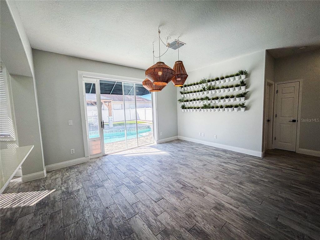 Image 29 of property listing at 13546 TETHERLINE TRAIL, Orlando, FL 32837