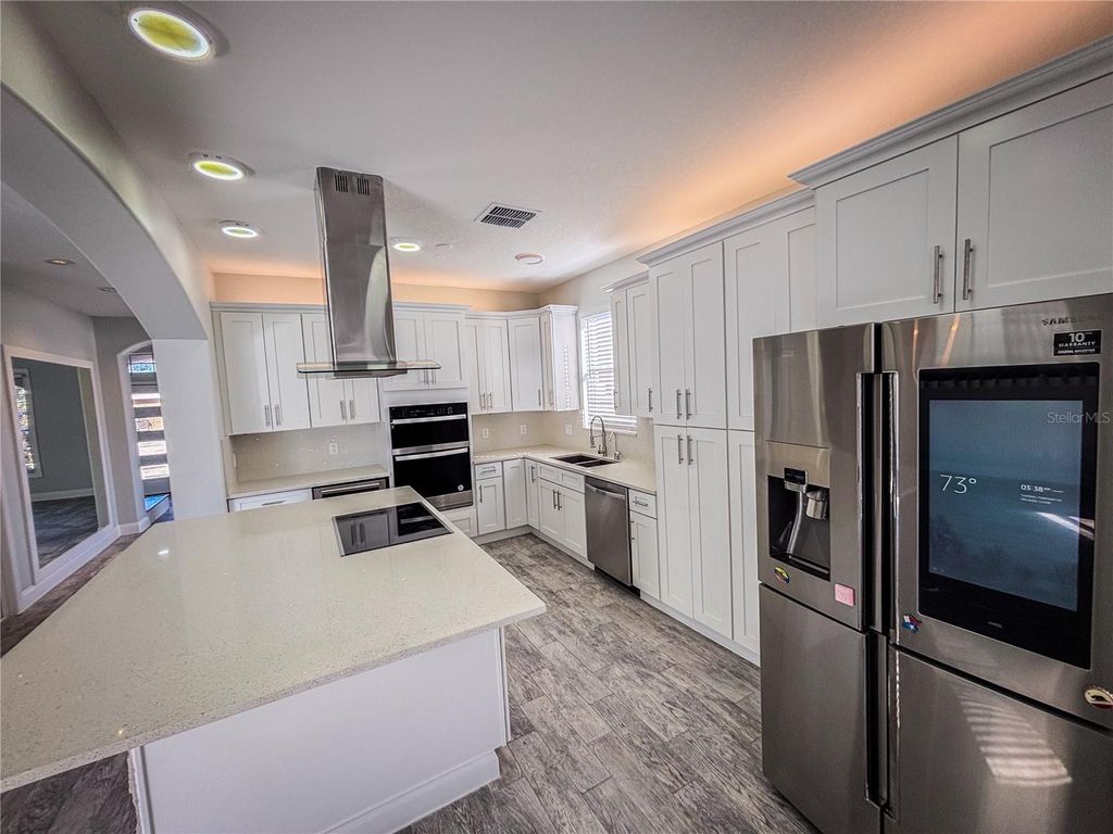 Image 9 of property listing at 13546 TETHERLINE TRAIL, Orlando, FL 32837