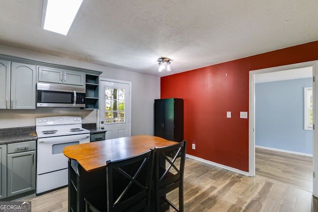 2961 W HWY 166, Carrollton, GA 30117